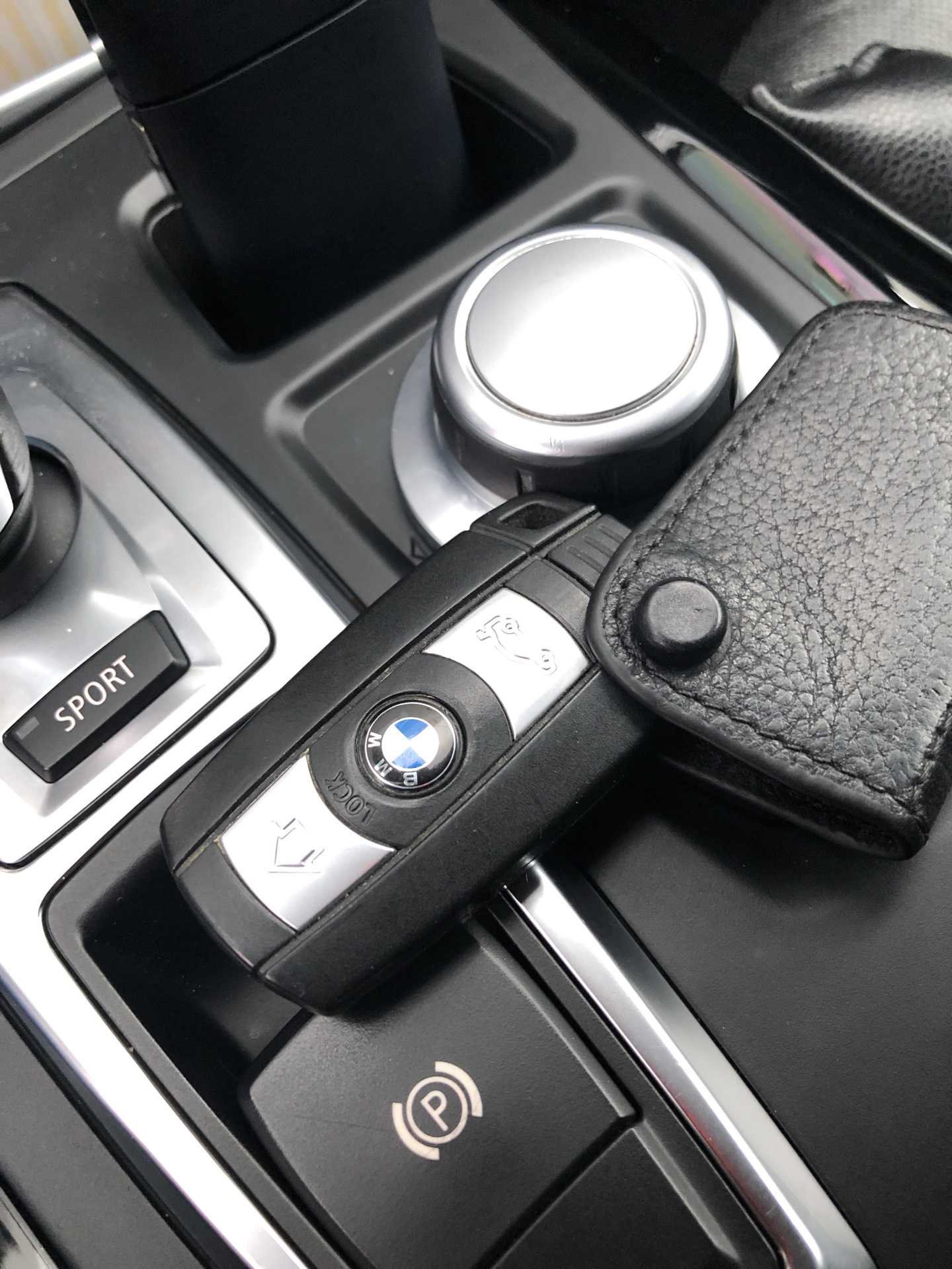 Как устроена и работает автомобильная система бесключевого доступа | neauto.ru