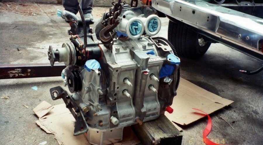 Роторно — поршневой двигатель (двигатель ванкеля) | техника и человек