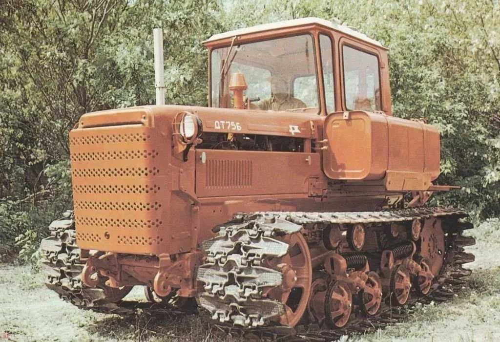 80 лет стз-нати - первому гусеничному сельскохозяйственному трактору отечественной конструкции