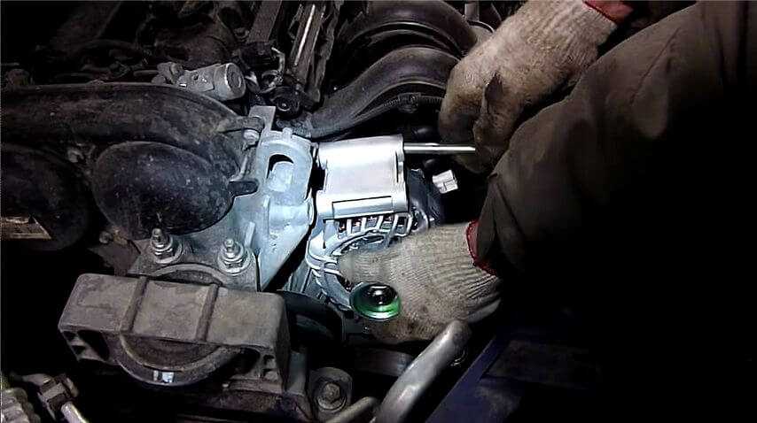 Ремонт ford focus 2 : снятие и установка генератора