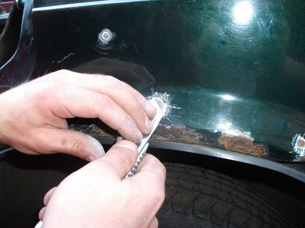 Как отремонтировать пороги на автомобиле своими руками?