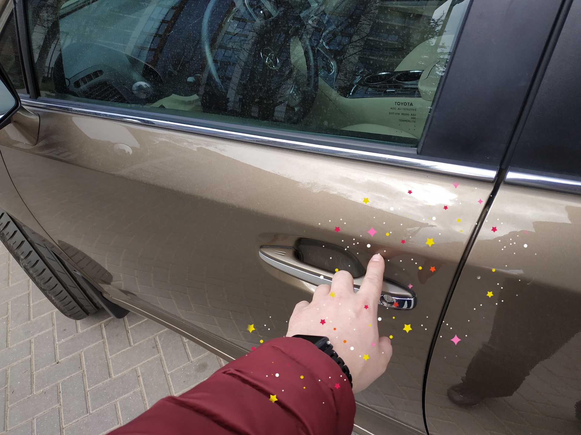 Что делать, если бьёт током при выходе из автомобиля