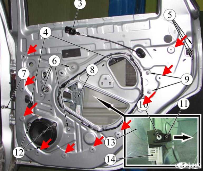 Снятие и установка обивки передней двери audi а6 в картинках