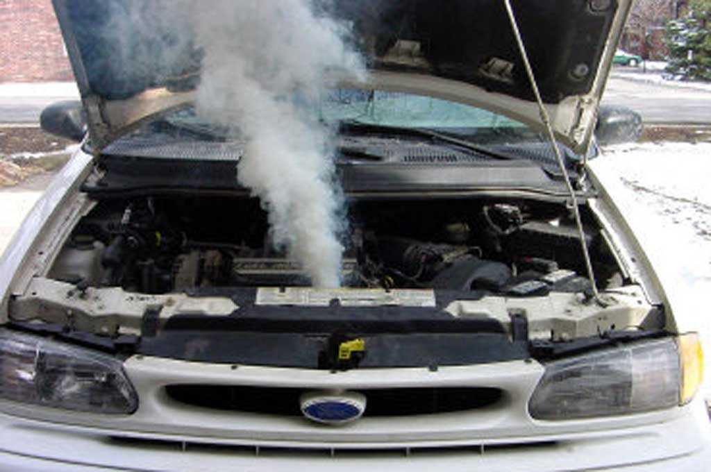 Влияет ли моторное масло на охлаждение двигателя, или этим занимается только антифриз?
