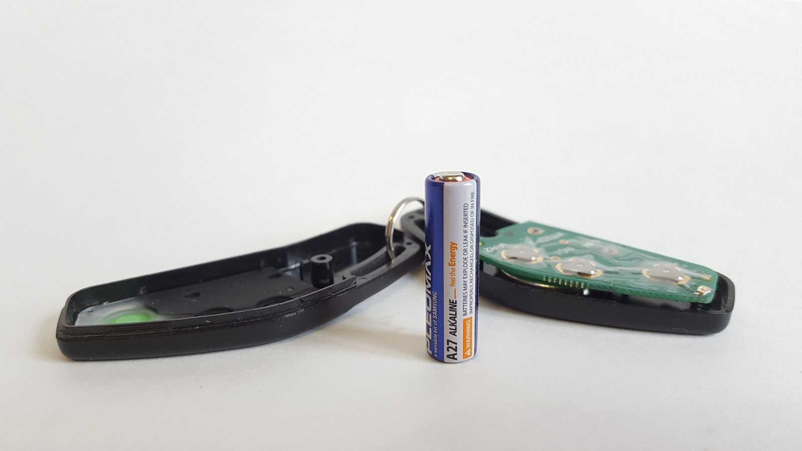 Как поменять батарейку в ключе мерседес? советы профи