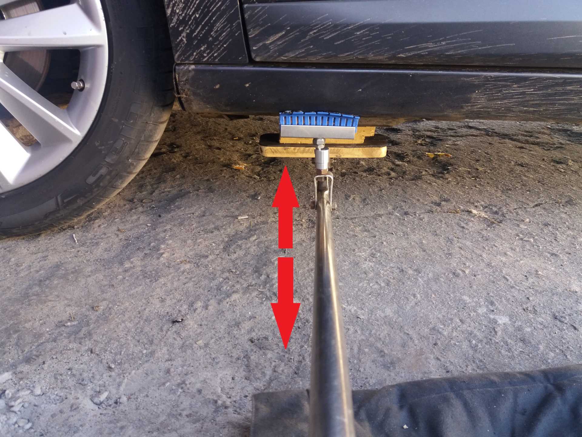 Как правильно заварить дыру в пороге автомобиля
