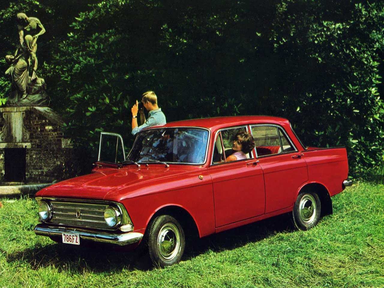 Автомобиль советских времен